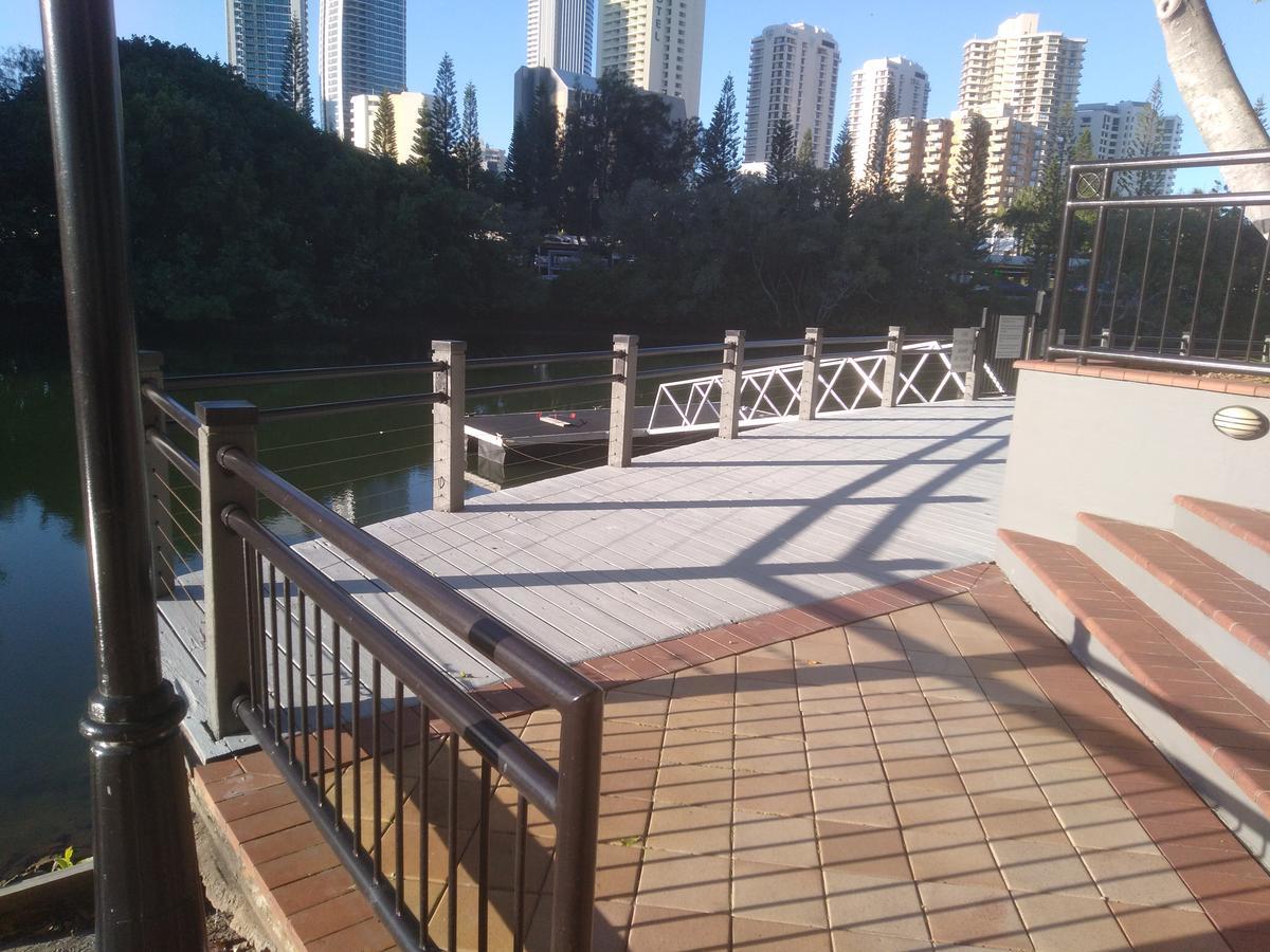 Paradise Island Resort Gold Coast Esterno foto